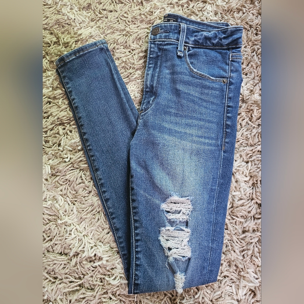Abercrombie & Fitch Simone Distressed High Rise Super Skinny Jeans Size 24/00